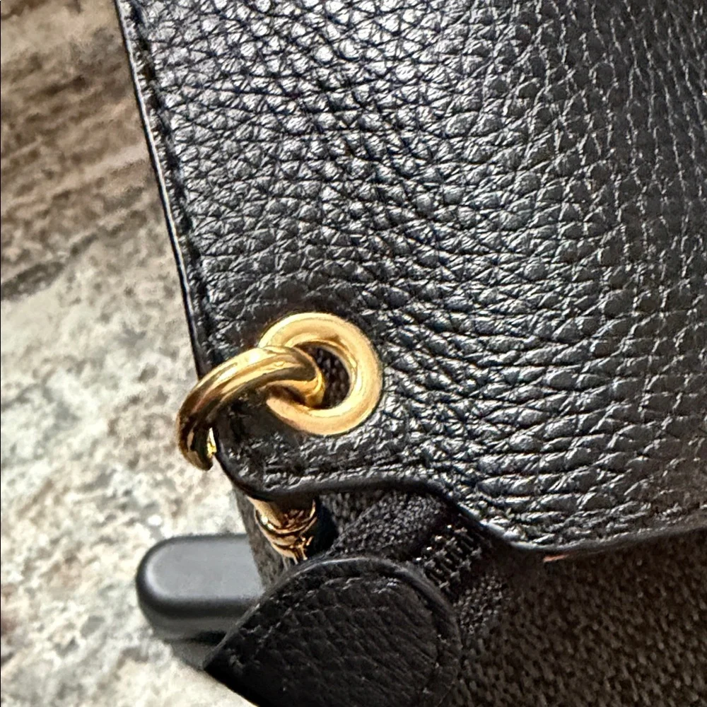 Lauren Ralph Lauren Black Leather Tote Bag – Like New - Picture 16 of 17